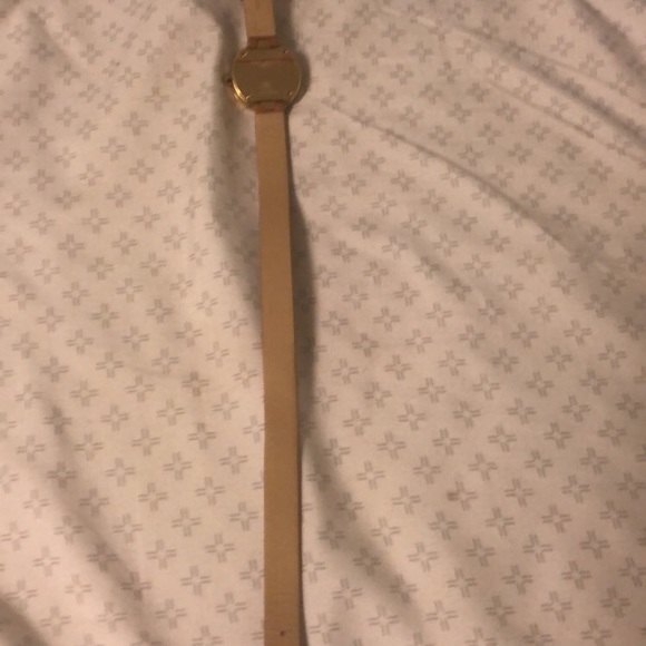 Tory Burch wrap around watch - Picture 6 of 7